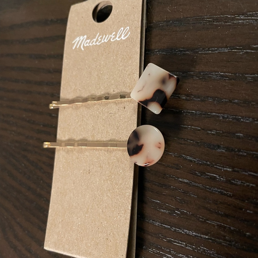 Never worn Madewell stylish hair pins